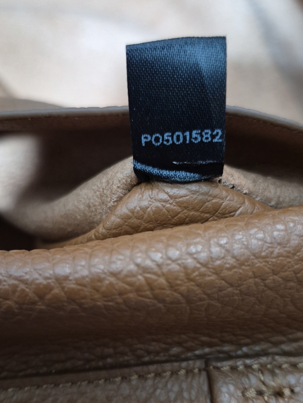 Cuyana Classic Open-Top Easy Tote Pebbled Leather Shoulder Bag, Caramel PO501582 - Picture 16 of 16